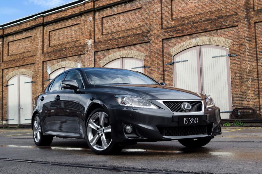  Lexus IS350 Sports Luxury 2011 года  (фото 4 из 13)